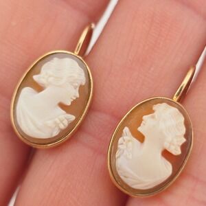 Vintage 14K Yellow Gold Shell Cameo Drop Dangle Earrings Hand Carved